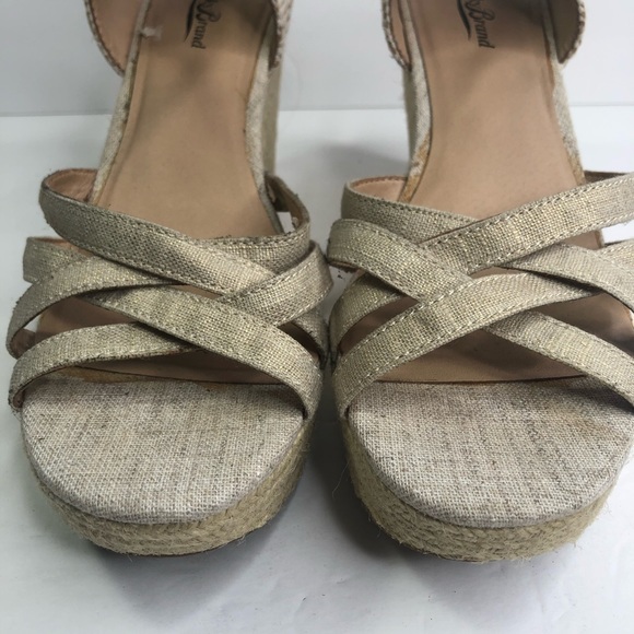 Lucky Brand Platform Sandals #10 - Picture 3 of 14